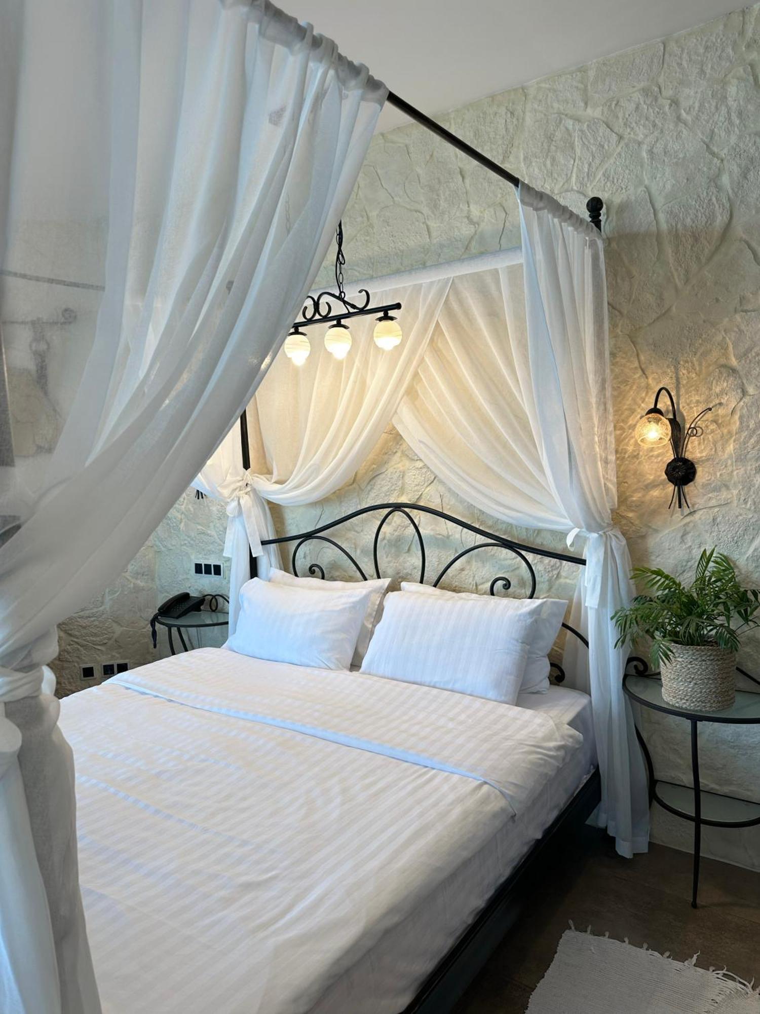 Boutique Hotel Light House Юрмала Экстерьер фото